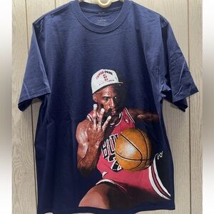Legendary Michael Jordan NBA Championship 3 Peat Black Men's T-shirt Medium NWOT